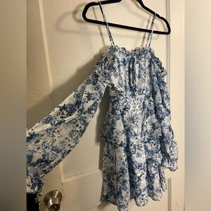 White and Blue short floral dress with ruffles